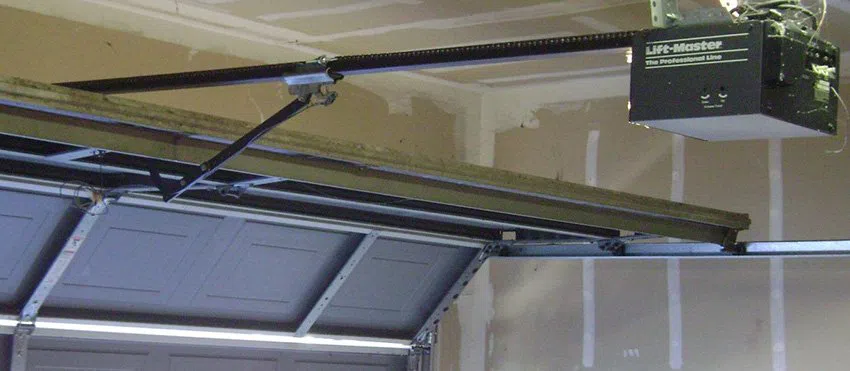 Detroit Garage Door Solution Repair Service Detroit, MI 248-360-2300 - garage-door-openers
